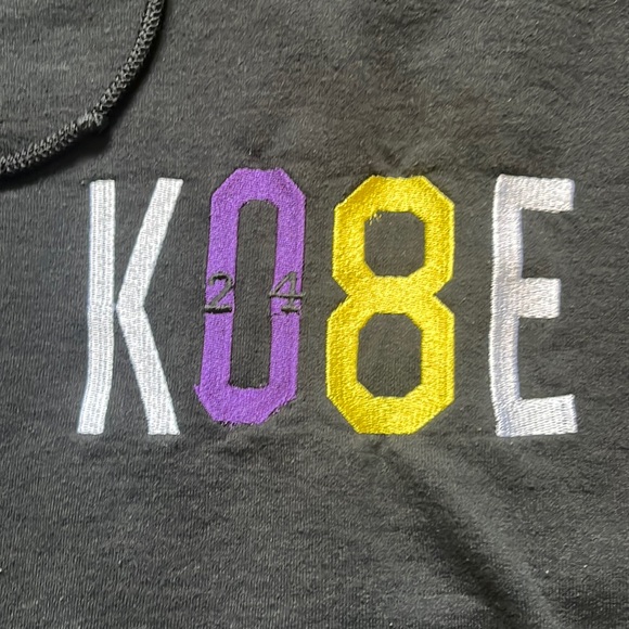 Koby Bryant Embroidered XL Hoodie - Picture 2 of 6